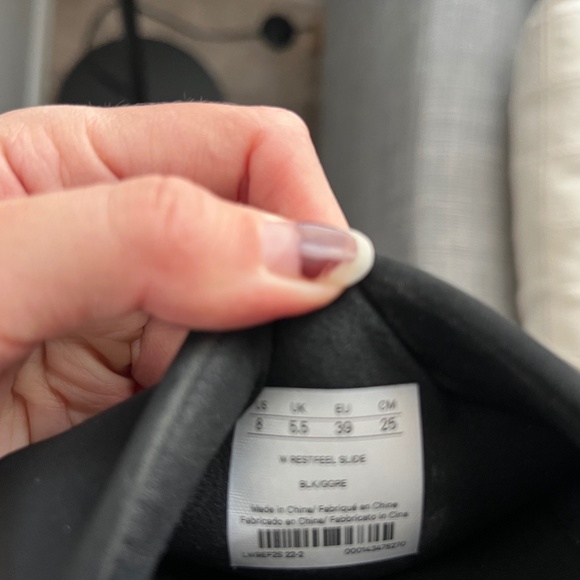 Lululemon Restfeel Womens Slide - Picture 9 of 9